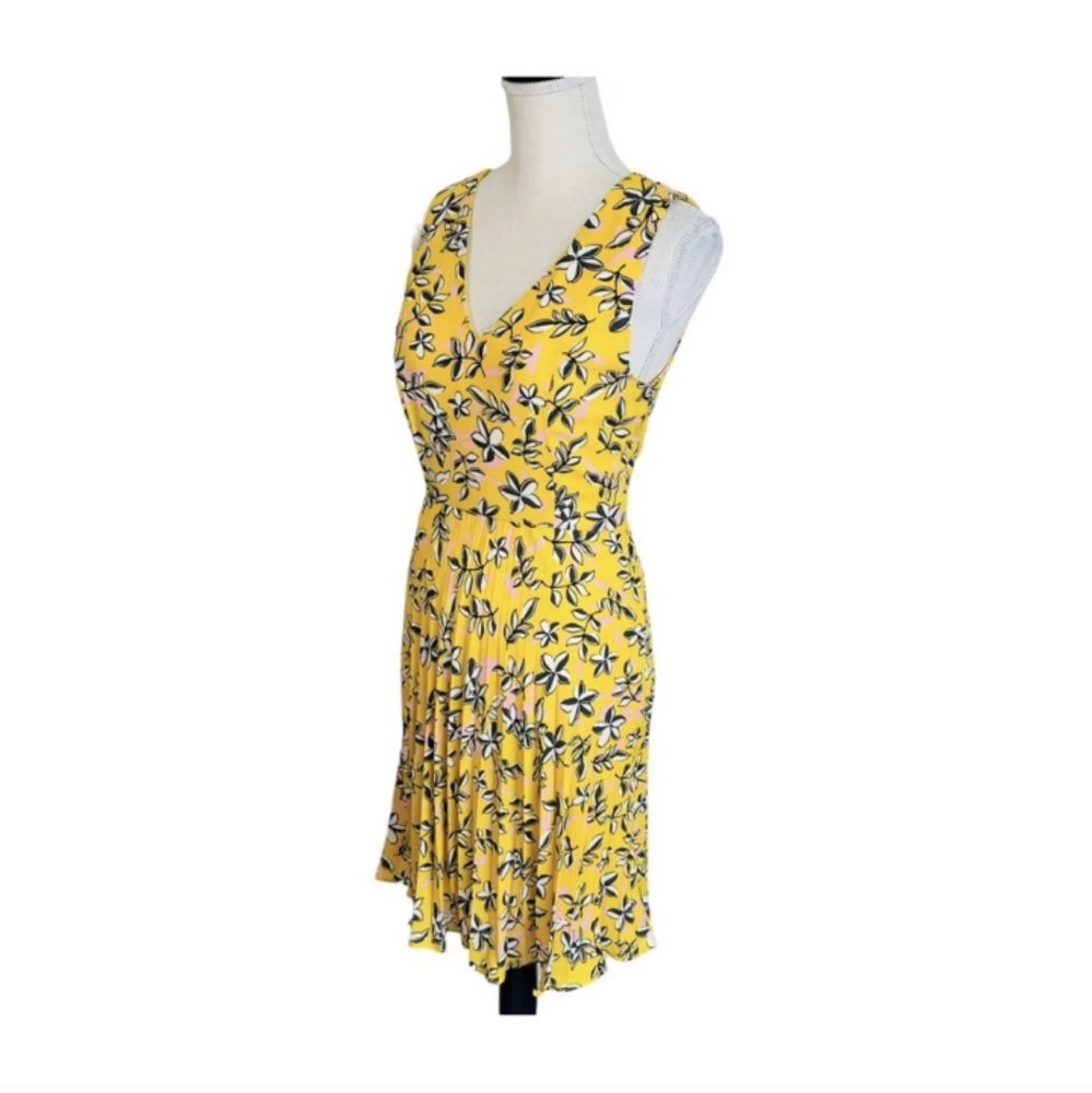 Banana Republic Yellow Floral Sleeveless Pleated Skirt Dress Size 6